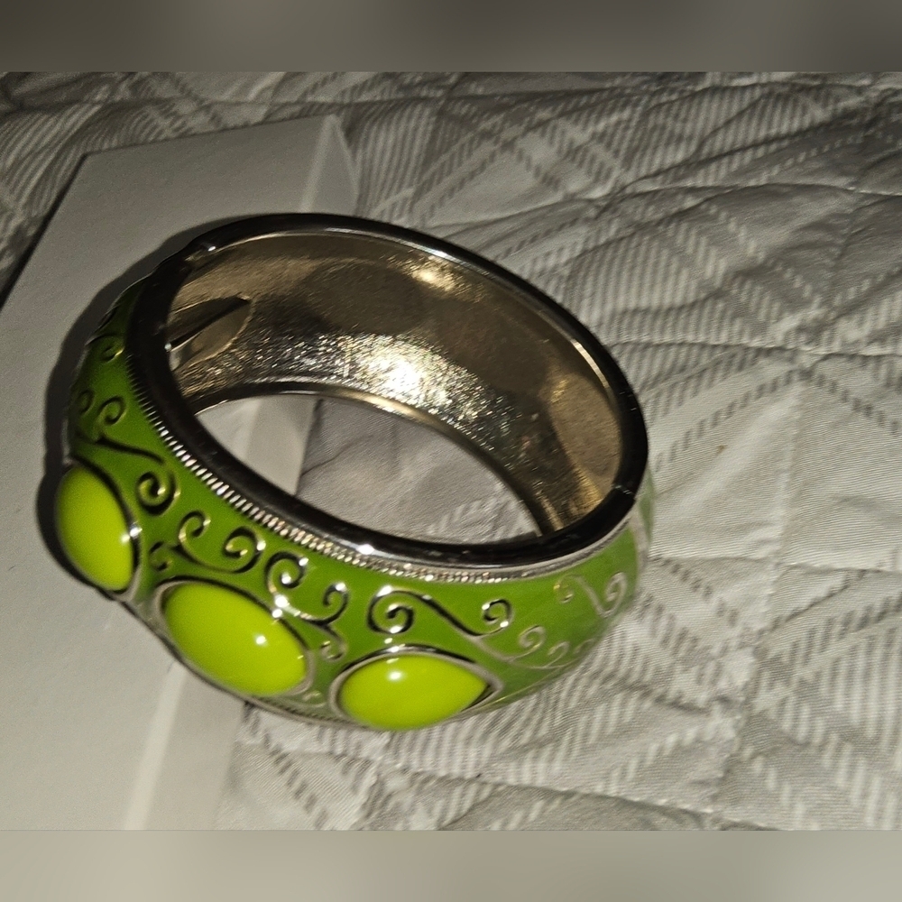 Green and Silver Women's Bracelet